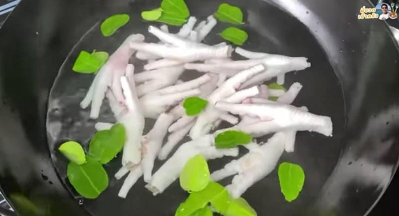 วิธีต้มตีนไก่