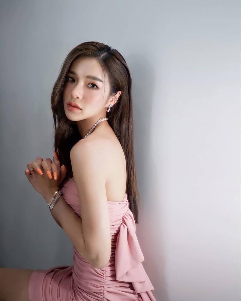 แอร์ ภัณฑิลา, บ้านดารา