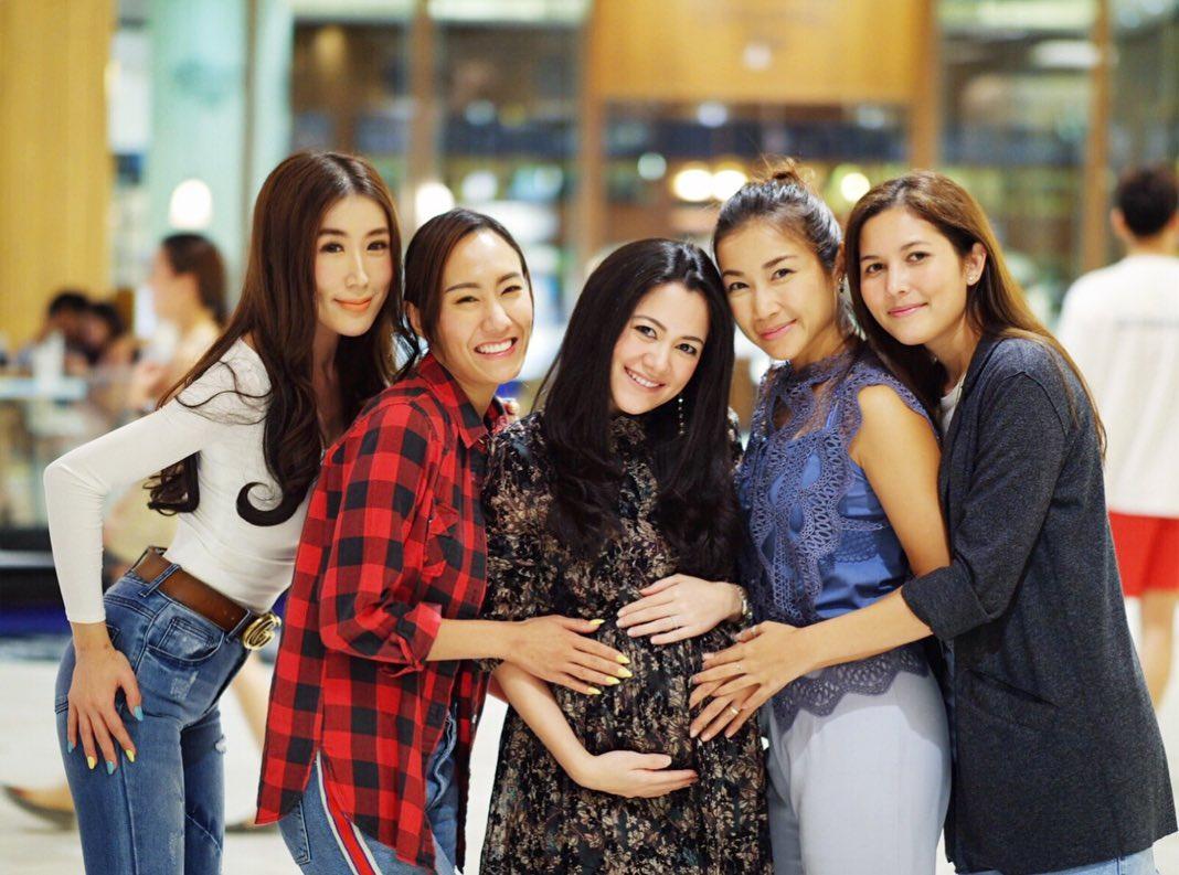 เอิร์น จิรวรรณ