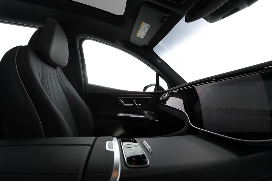 Mercedes-EQE 350 4MATIC AMG Dynamic