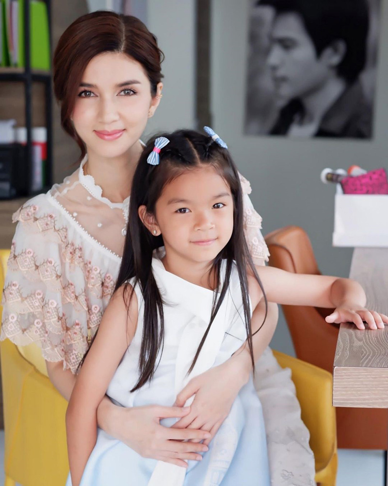 โบว์ แวนด้า 