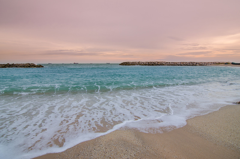 หาดหลมเจริญ ระยอง