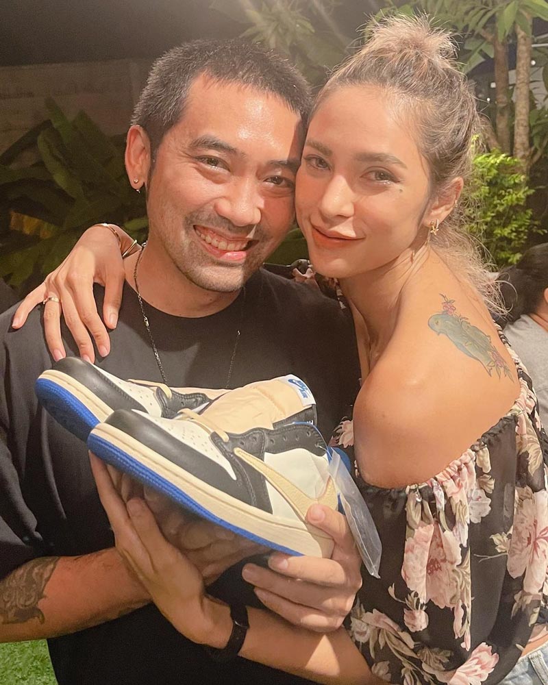 อุ้ม ลักขณา บอล กฤษณะ