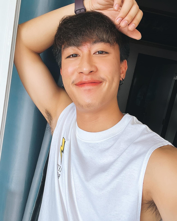 นุ๊ก ธนดล
