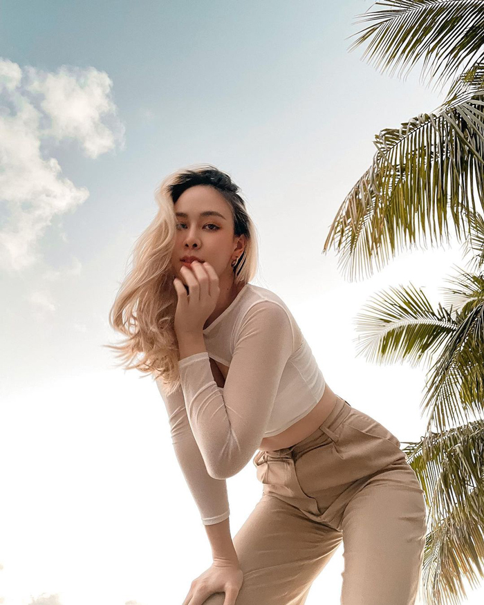 ฝ้าย เวฬุรีย์