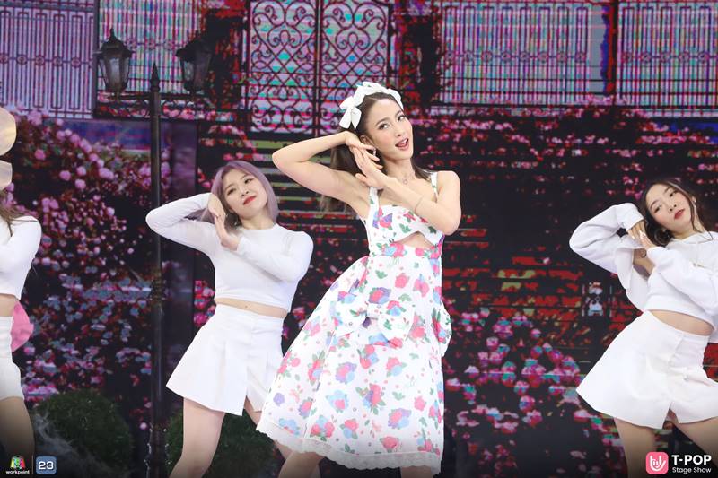 แต้ว ณฐพร, T-POP Stage Show