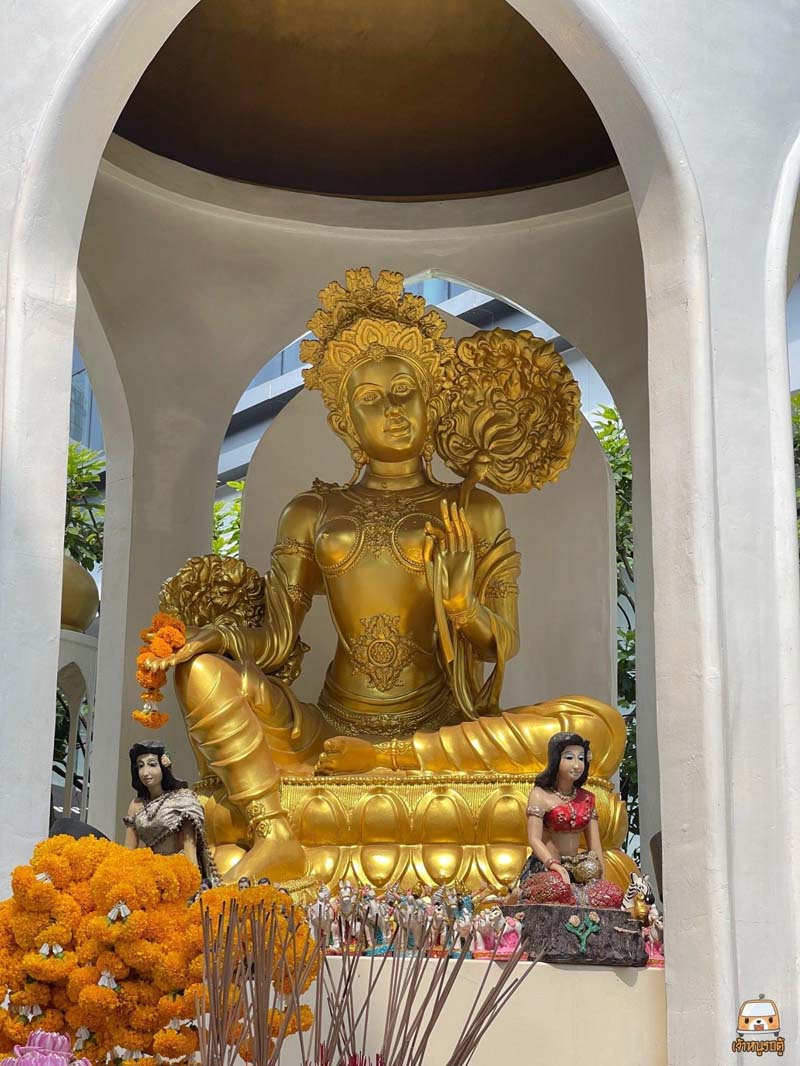 9 สิ่งศักดิ์สิทธิ์ย่านราชประสงค์