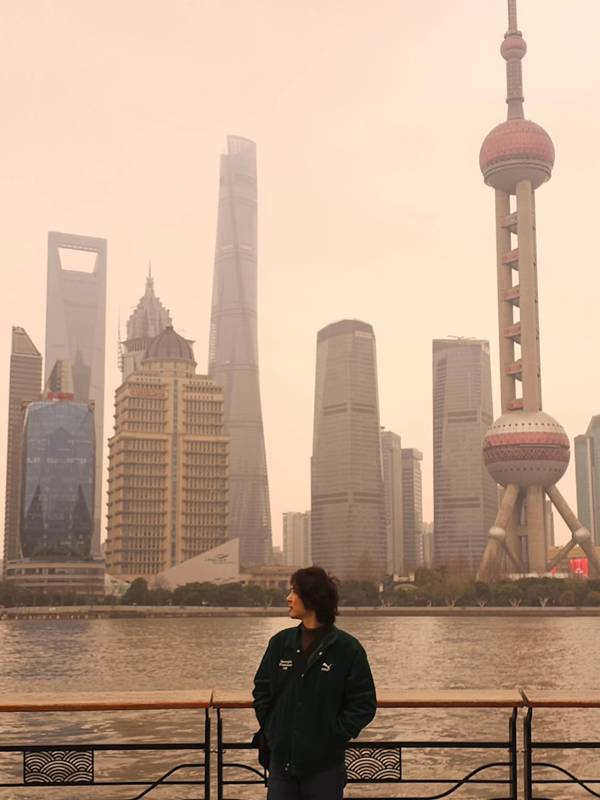 หนึ่ง ETC. วูบล้มกระแทกพื้น