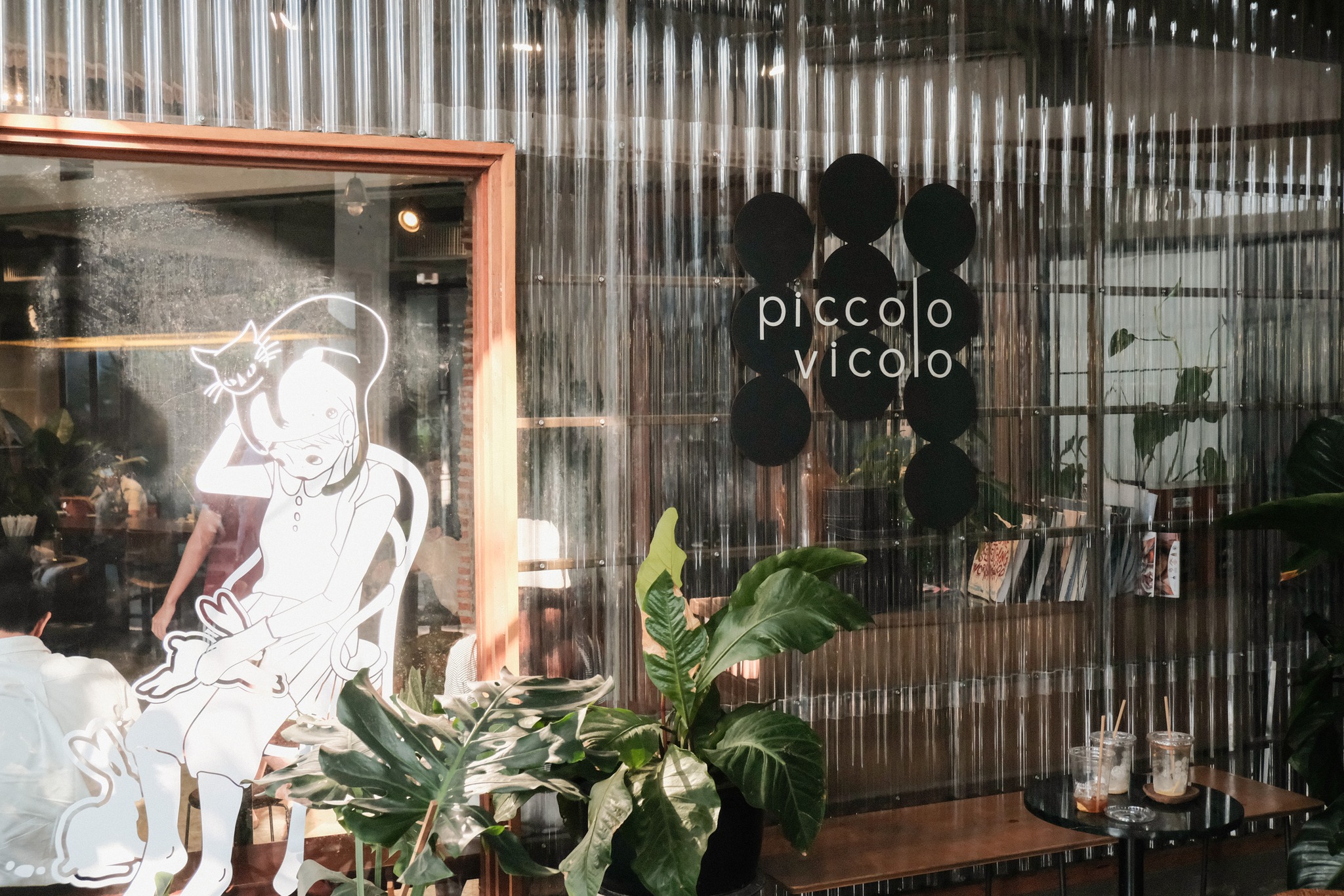 Piccolo Vicolo Cafe