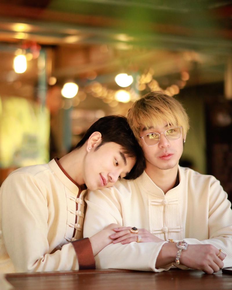 น้องฉัตร ช่างแต่งหน้า