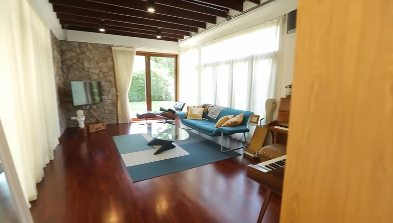 บ้าน อาย ว่านไฉ ห้องรับแขก