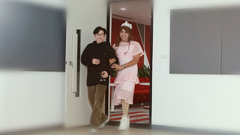 แพรรี่ ไพรวัลย์ 