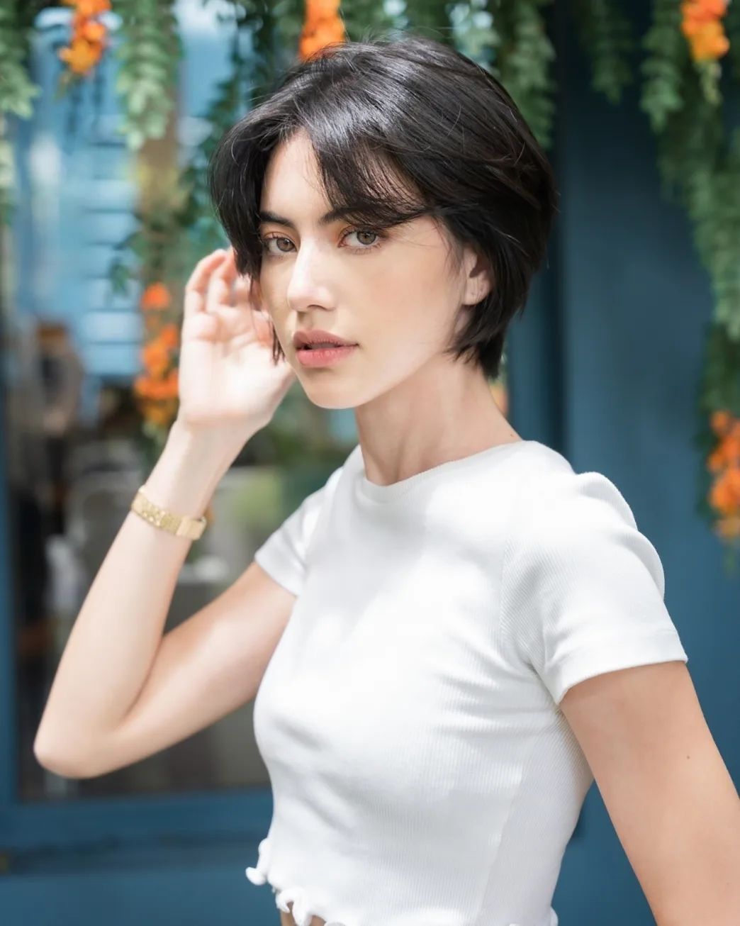 ใหม่ ดาวิกา