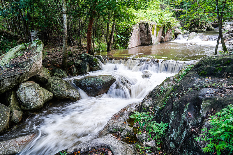 ที่เที่ยวสงกรานต์ 2569 น้ำตกเก้าโจน