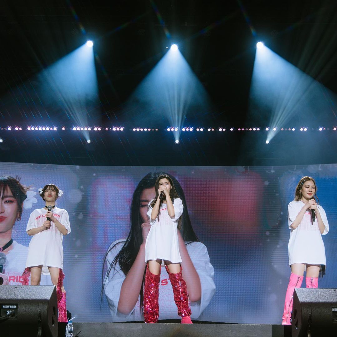 ก้อย อรัชพร