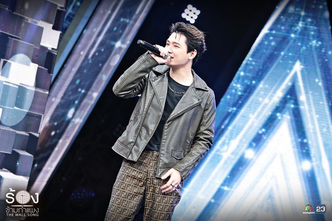 The Wall Song ร้องข้ามกำแพง