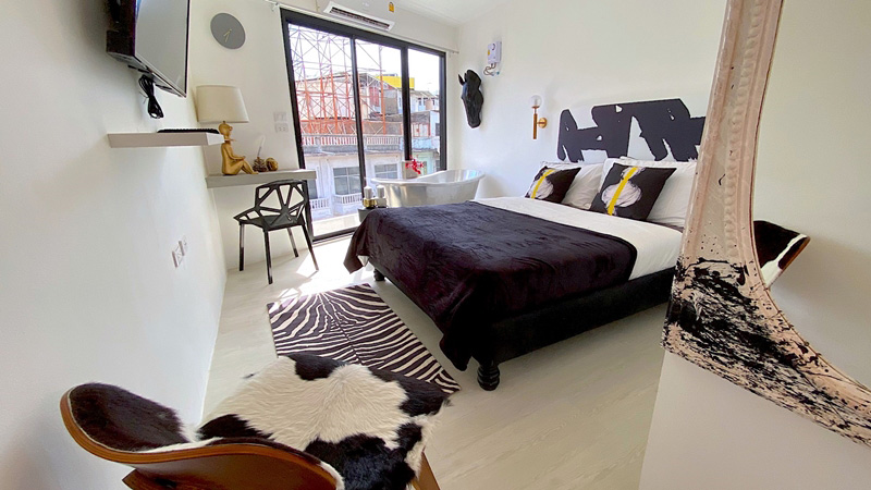 รีโนเวทตึกเก่า