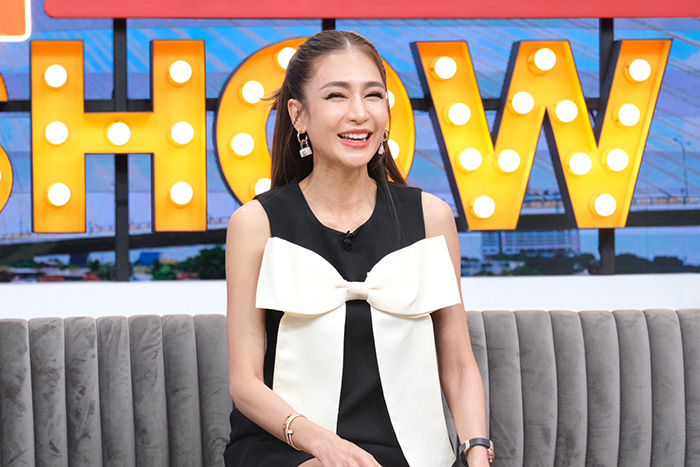 เนย โชติกา