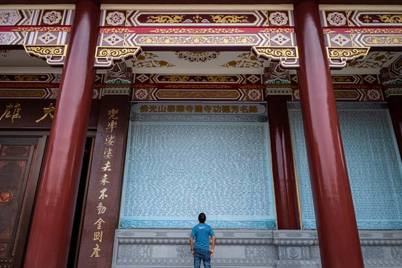 วัดฝอกวงซัน นักท่องเที่ยว