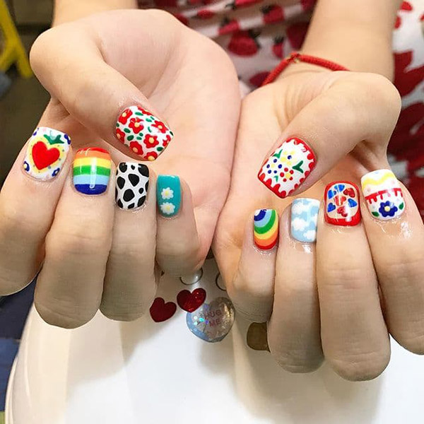 ร้านทำเล็บ, เพนต์เล็บ