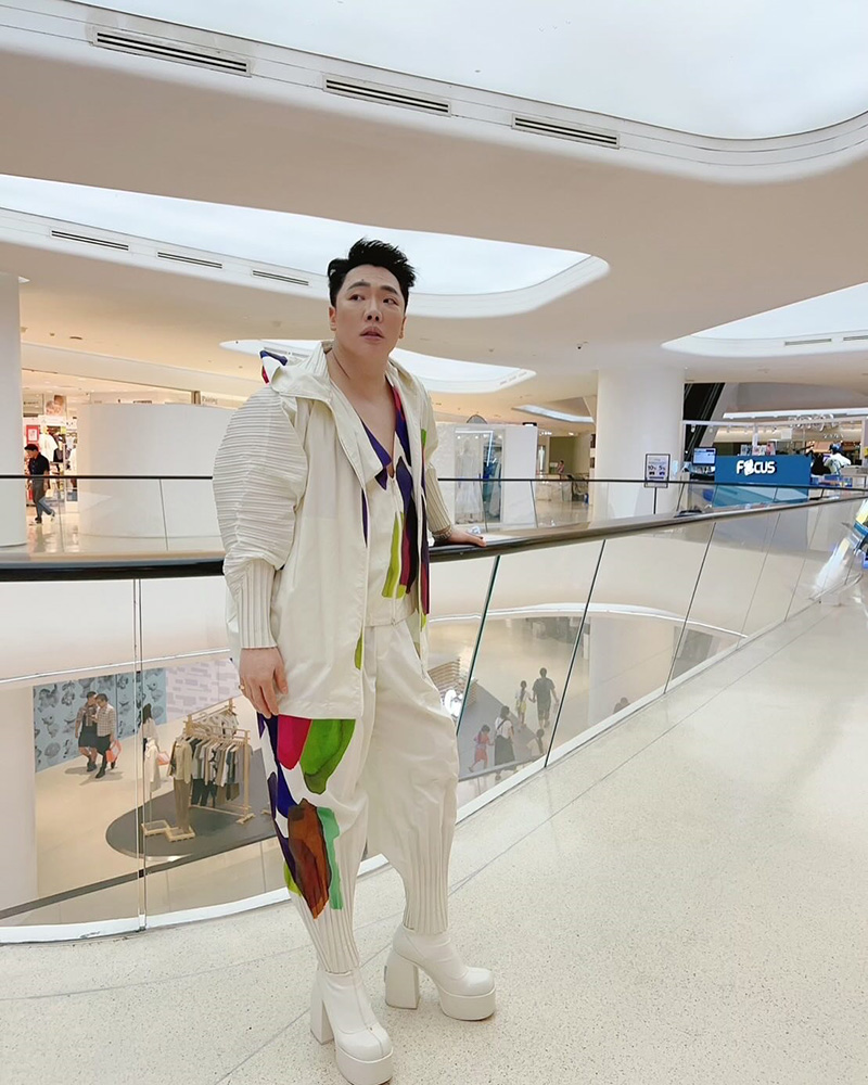 มดดำ พูดชื่อเพื่อนไฮโซ โดนดารายืม 62 ล้าน