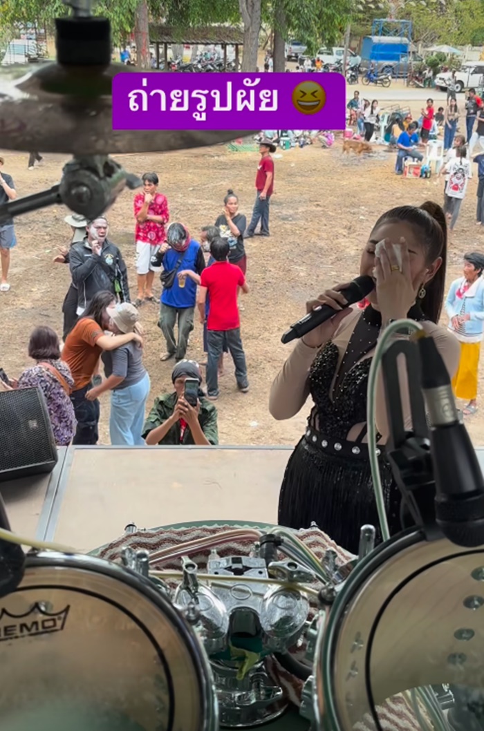 นักร้อง