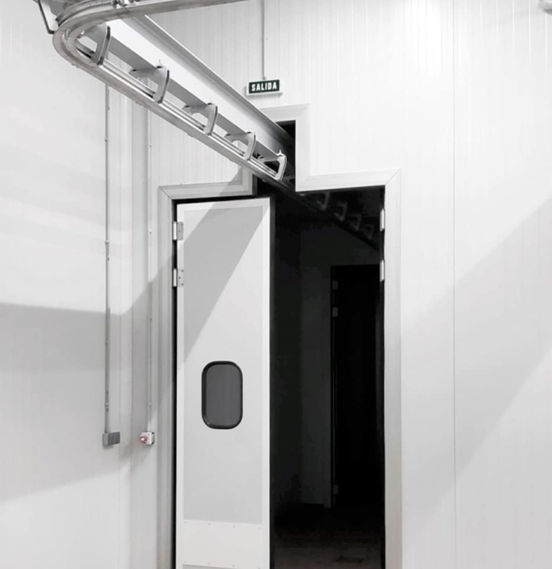 ประตูแปลก