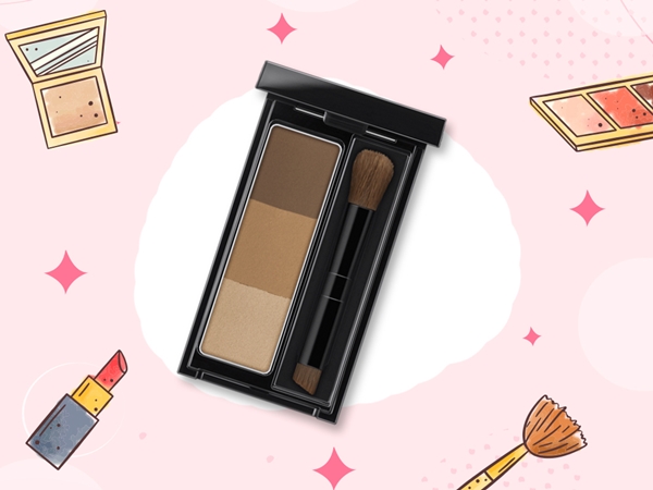 เครื่องสําอางแต่งหน้ารับปริญญา