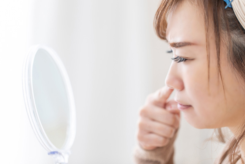 รอยแดงรอบปีกจมูก