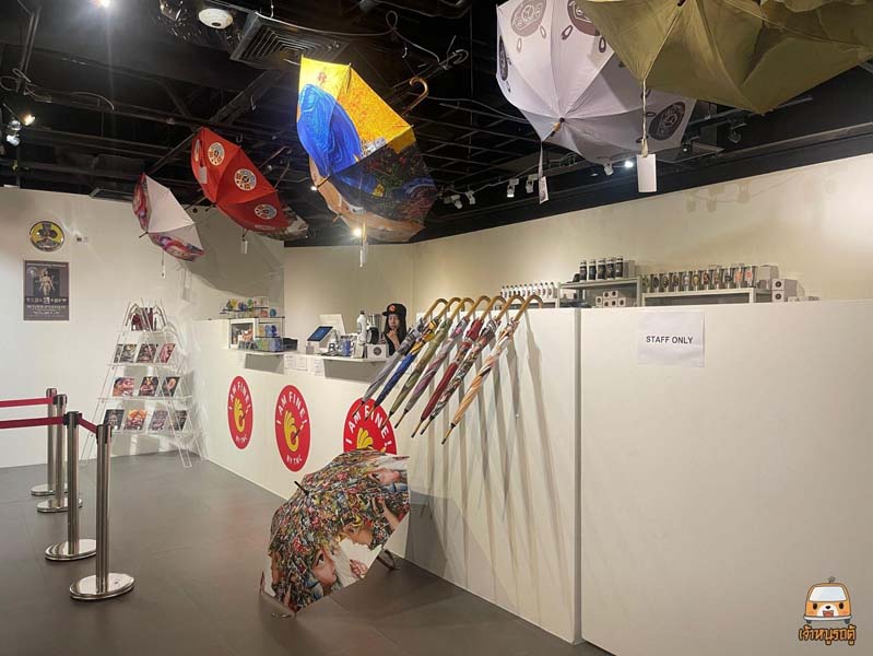 งานศิลป์ที่ River Coty Bangkok