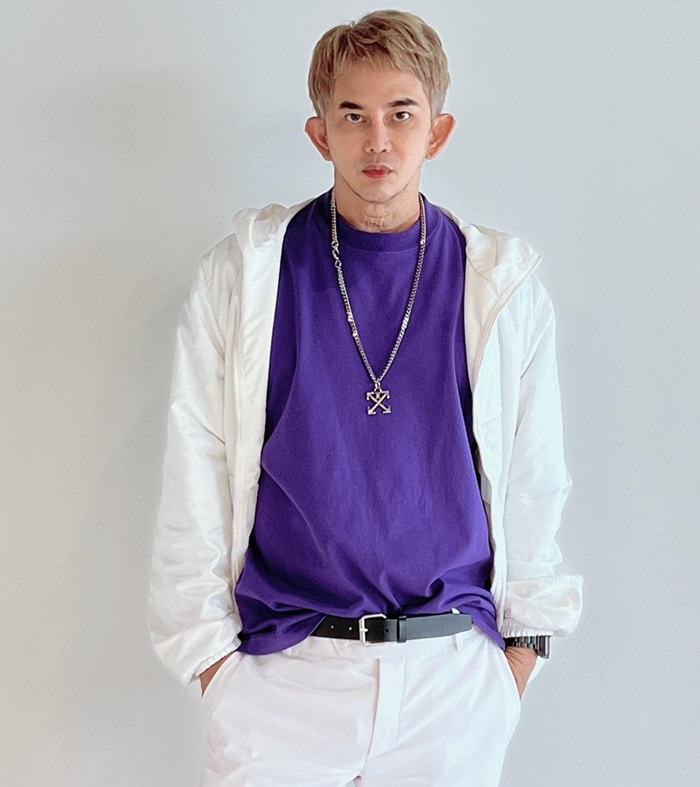 พชร์ อานนท์