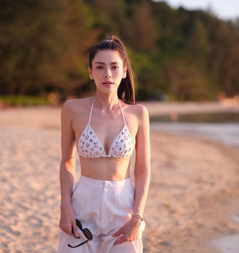 เอ๋ พรทิพย์