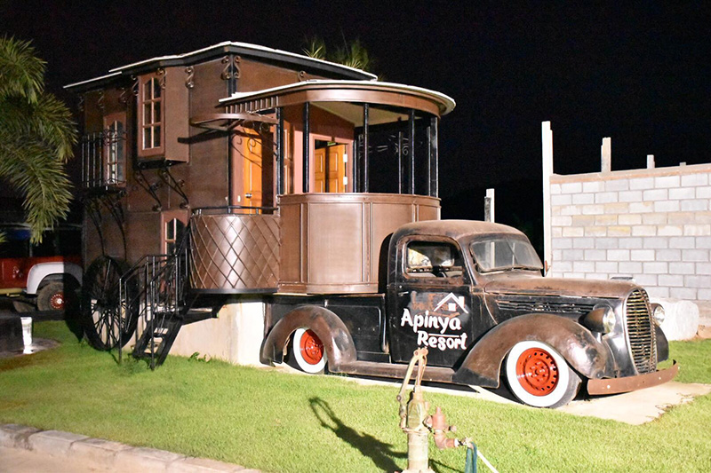 โฮมสเตย์บางเสร่ อภิญญารีสอร์ท บางเสร่