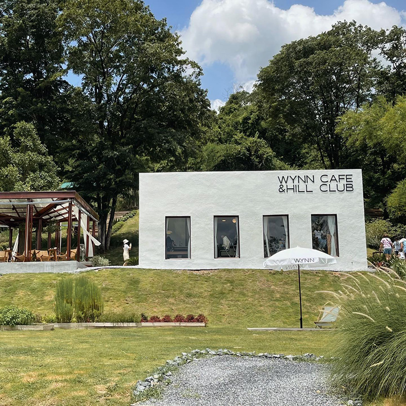 Wynn Cafe and Hill Club