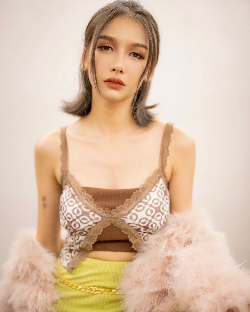 โบกี้ ไลอ้อน