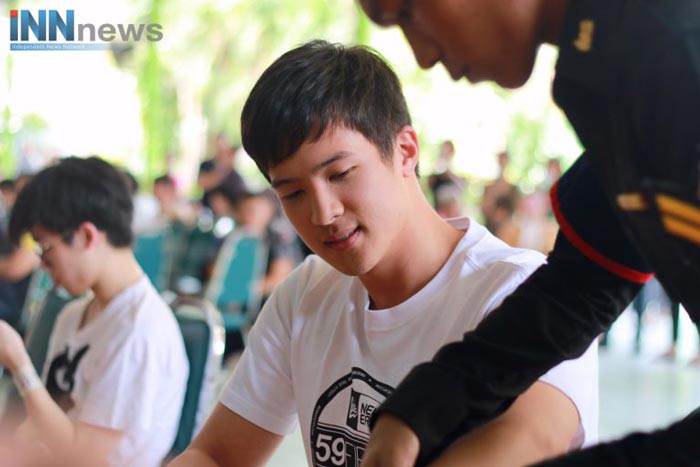 เจมส์ มาร์ เกณฑ์ทหาร