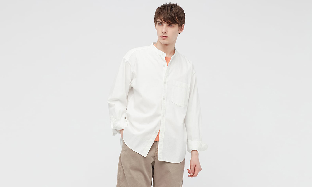 เสื้อเชิ้ตผู้ชายสีขาว
