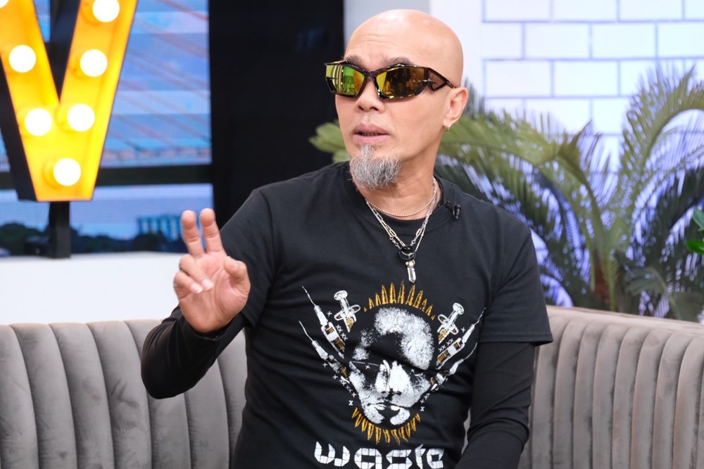 อี๊ด วงฟลาย