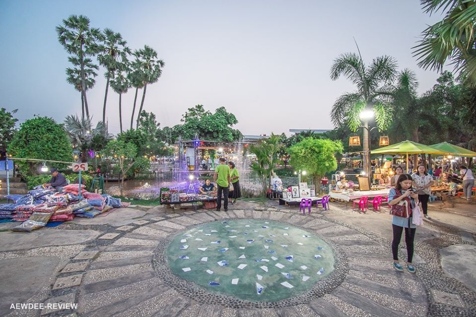 ตลาดต้นตาล ขอนแก่น