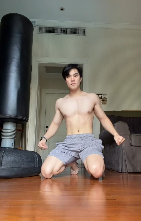 เอม สรรเพชญ์