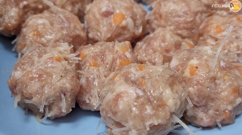 หมูทอด