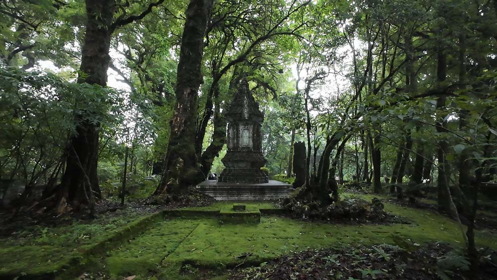 เที่ยวดอยอินทนนท์หน้าฝน