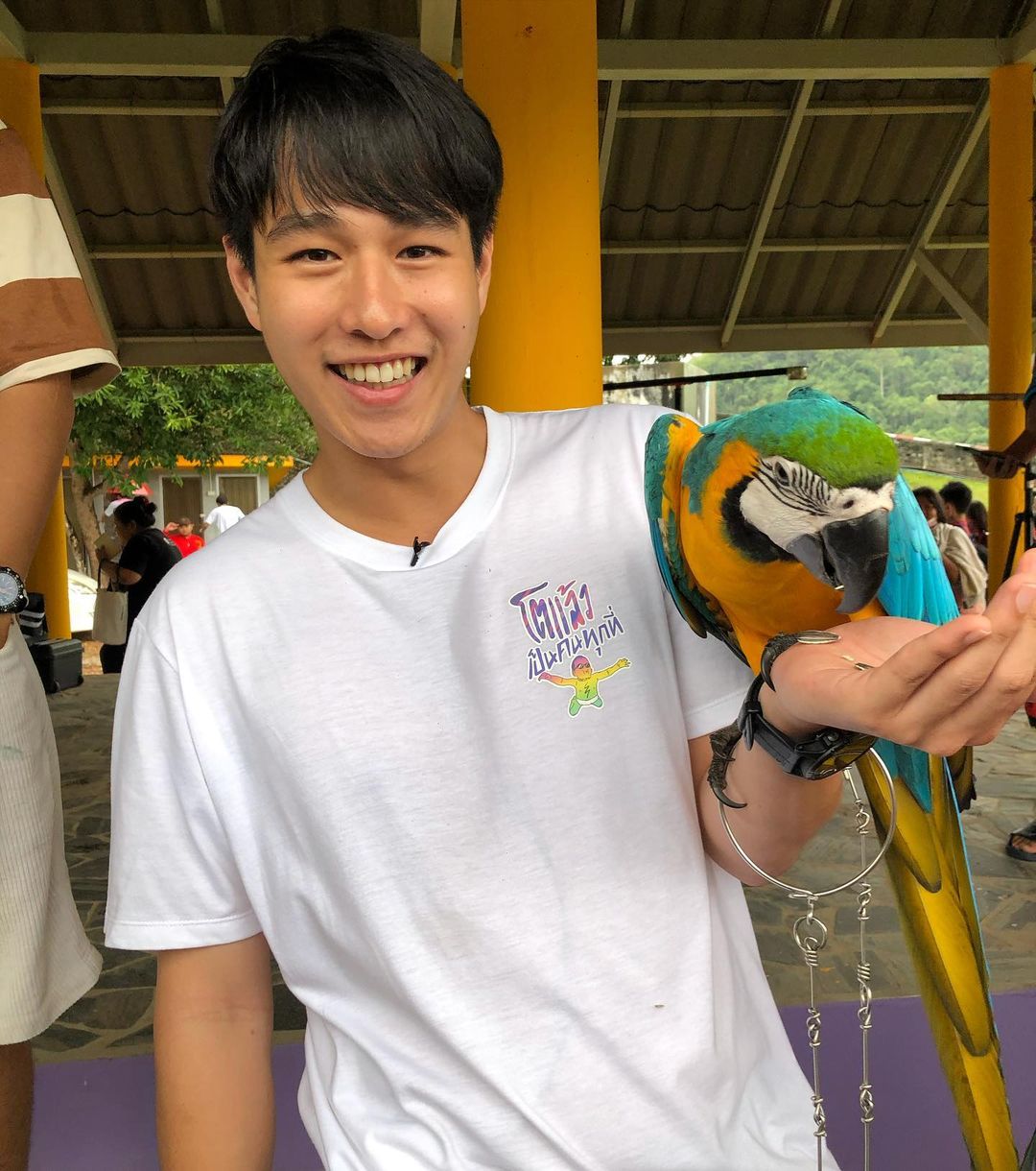  จีน่า The Face  ทอย ปฐมพงศ์