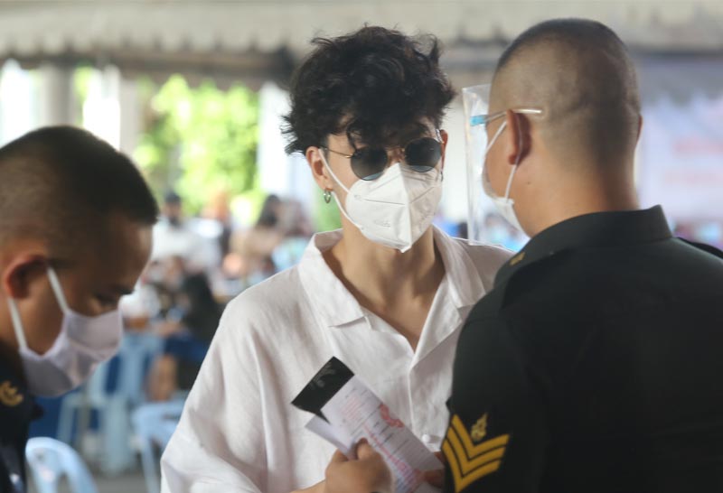 เก้า จิรายุ