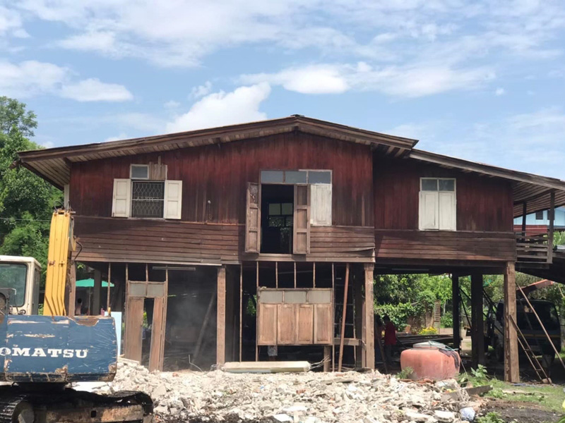 รีโนเวทบ้านไม้เก่า