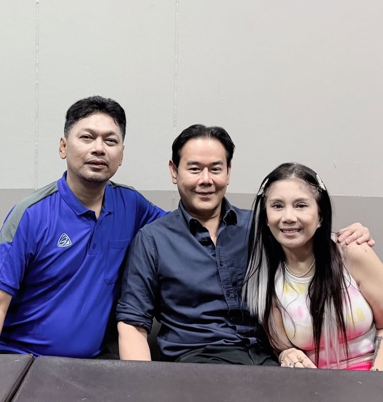  เสก โลโซ ฟังข่าว ธัญญ่า ประกาศลดสถานะสามี เป็ก สัณณ์ชัย ถึงกับส่ายหัว