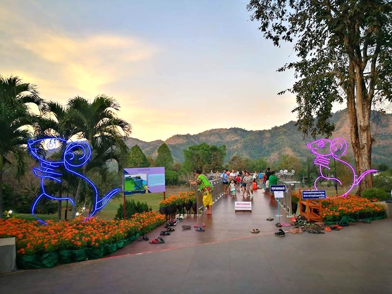 เขาแหลมสกายวอล์ก จ.กาญจนบุรี