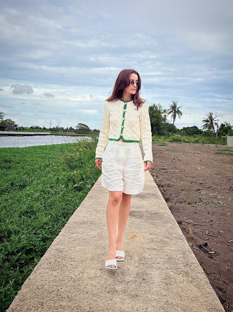 แอน ทองประสม