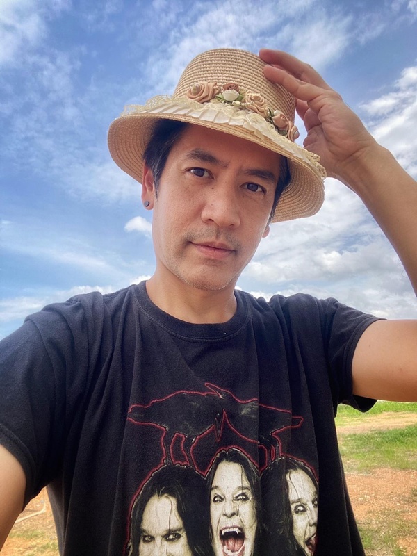 ตั้น พิเชษฐ์ไชย โพสต์รูปคู่สาวสวย