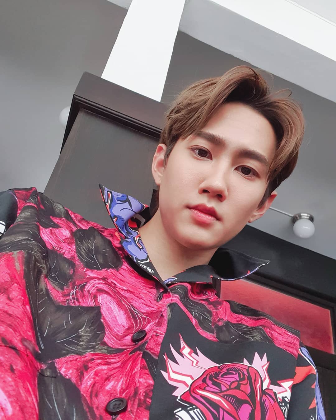 กัปตัน ชลธร